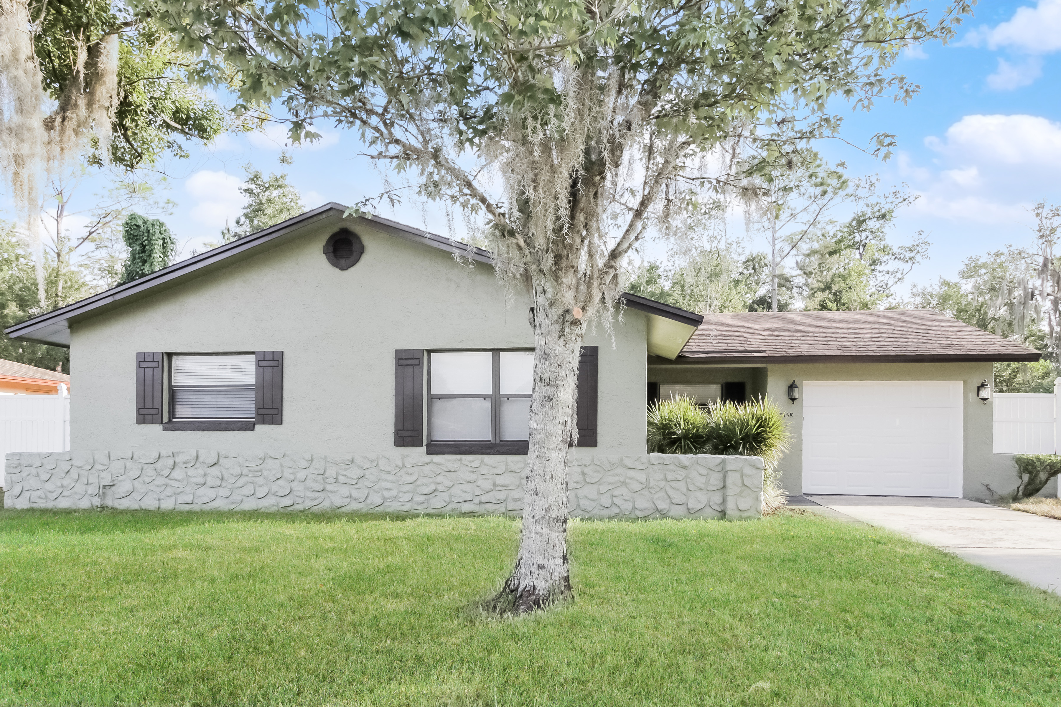 8158 TROXLER DR ORLANDO, FL 32825